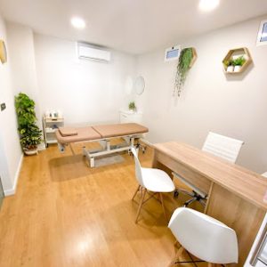 AF1QipM2BJ-o-ThXDdSHBPseMsYfOAVN0JP7kwUu-hIq=w408-h306-k-no