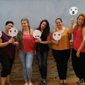 AF1QipM765L4Q-Gpvt2Tie6YgpvmT5Gl3KDleu0exTJx=w408-h243-k-no