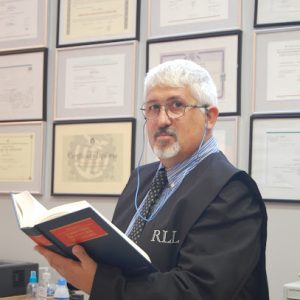 AF1QipNCvKbY0tNm-GdvFaiAk0b_RYYFmlJkP-78s0-I=w408-h505-k-no