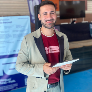 AF1QipO6mC-c0EAZMEohtWu-qffra1m1KQFoJd8q1k7c=w408-h572-k-no