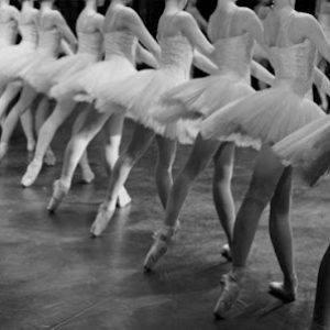 AF1QipPhgKQ_MgJG3zqKq7avBrxMKx-v0YfYyMkq6Z4=w408-h298-k-no